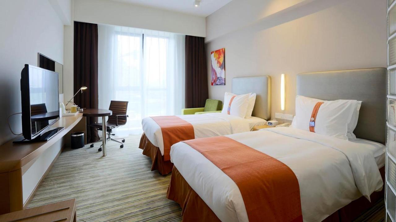 Hotel Express Gongkang By Ihg 3*